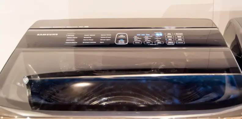 The placement of the controls makes it easier to reach for adults but not children.