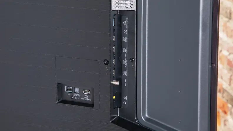 Side-facing cutout on the back of the panel of the Hisense U7K television.