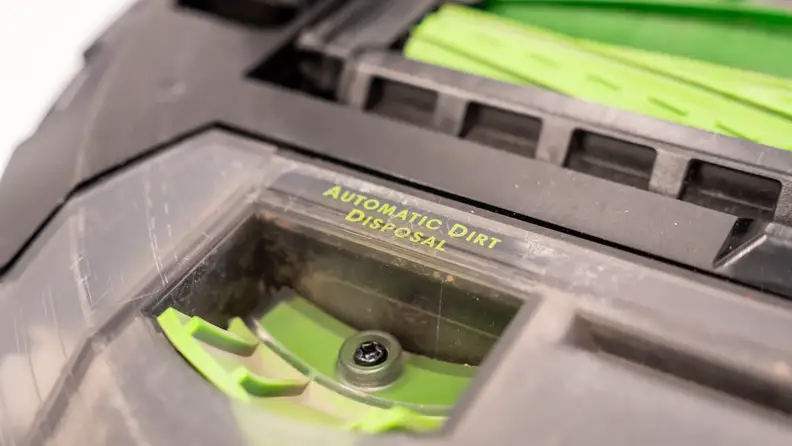 The dirt port of the iRobot i7+