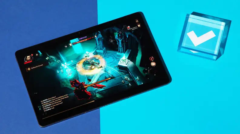 Diablo Immortal being played on a Lenovo Tab P11 Pro 2