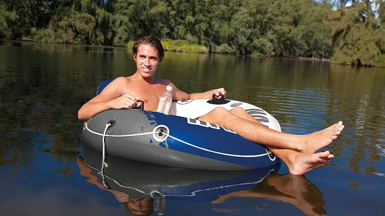 Lake float