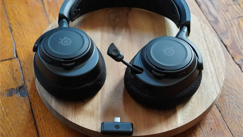 The Arctus Nova 7 with dock.