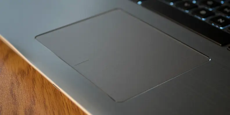 Dell Inspiron 15 7000 2-in-1 trackpad