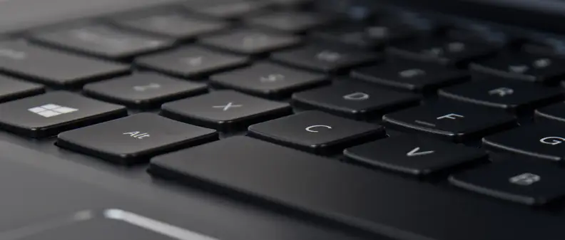 A photograph of the Samsung ATIV Book 9 2014 edition's keyboard.
