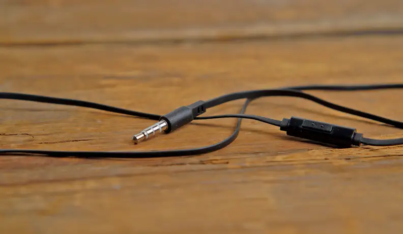 Boasting a "tangle-free" cable and a one-button remote, the Contours have all the comforts of quality earbuds.