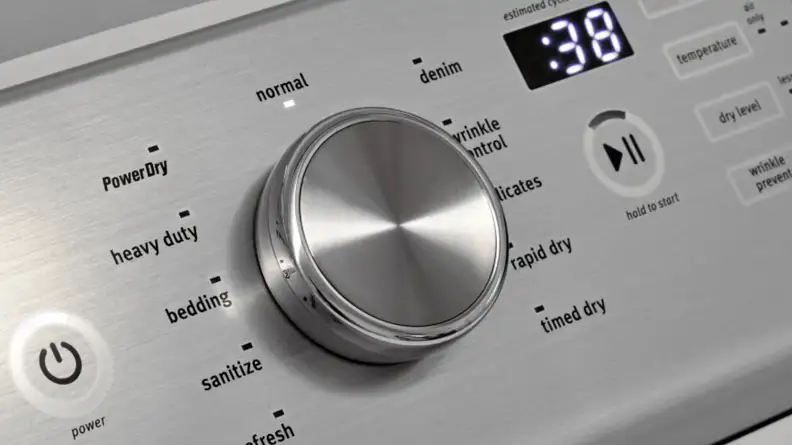 Dryer with a nob