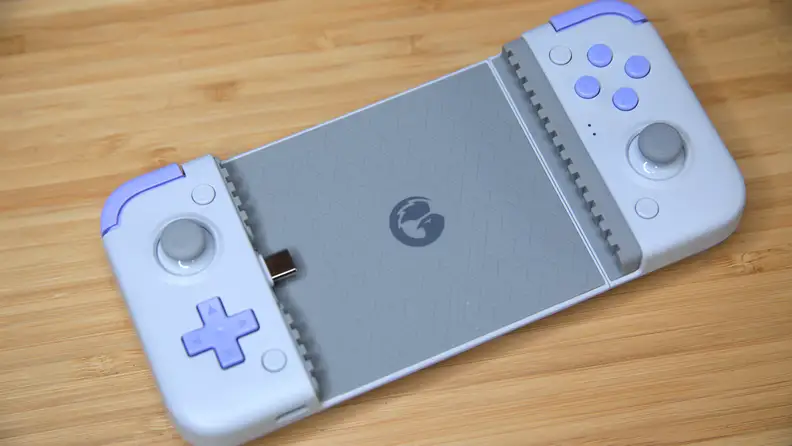 The GameSir X2s Type-C without a phone inserted.