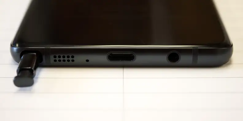 Samsung Galaxy Note 7 USB Type-C Port