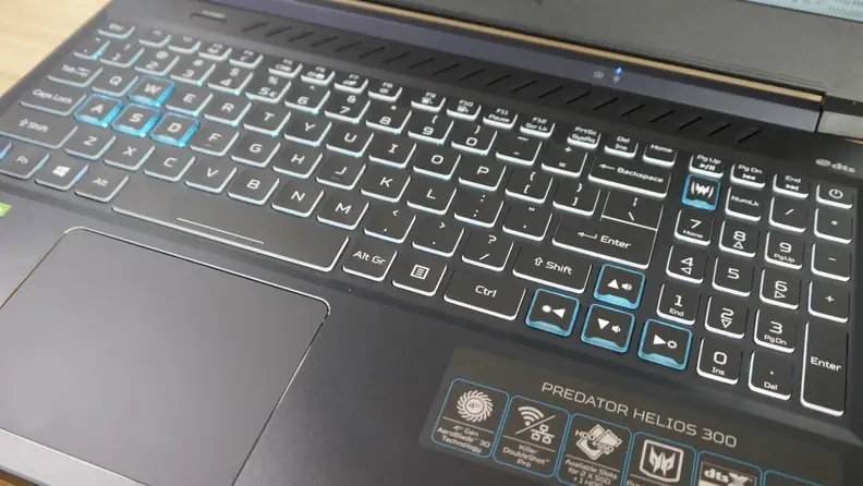 Acer Predator Helios 300