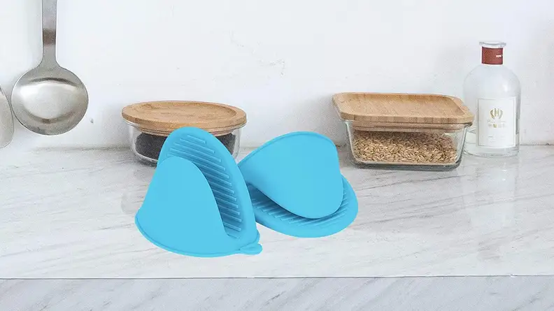 These cute little oven mitts are easy to store.