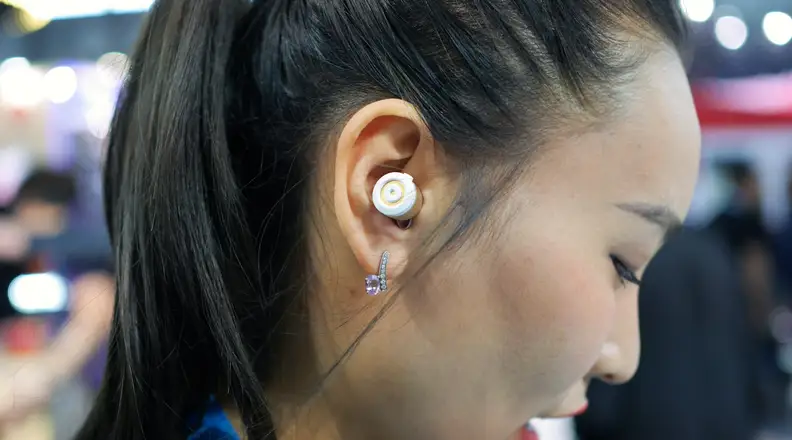 Erato Apollo 7 wireless headphones in ear