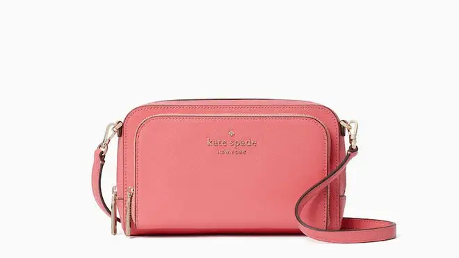 Light pink crossbody bag with gold chains