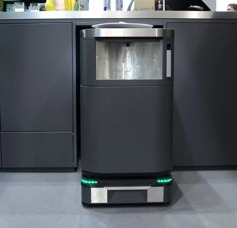 Beer and wine robot in storage