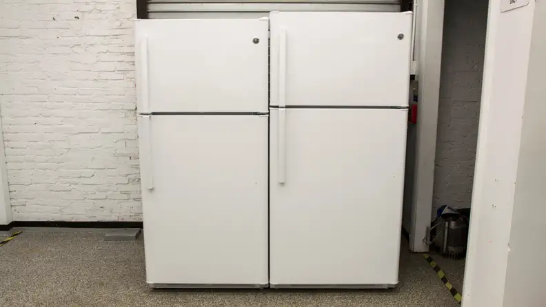 GE GTS21FGKWW and GTS18FGLWW side by side