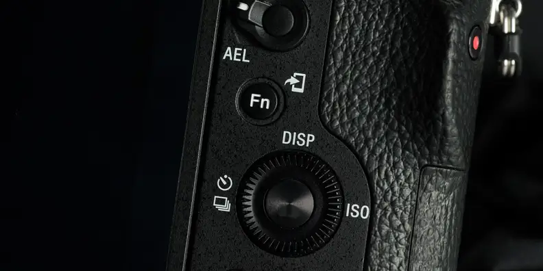 A photo of the Sony A7R II's rear control cluster.
