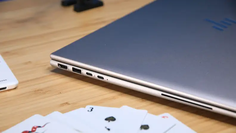 The side of the HP Zbook Firefly G10, showing off the connectivity ports.