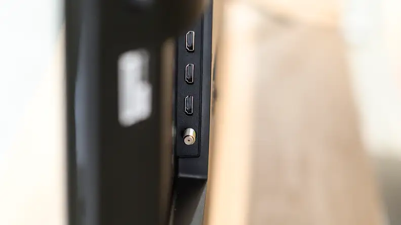 Vizio V Series (V605-G3) Connectivity Ports