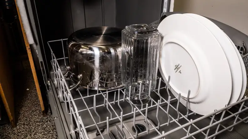 The Frigidaire dishwasher lower rack can accommodate everything from saucepans to vases.