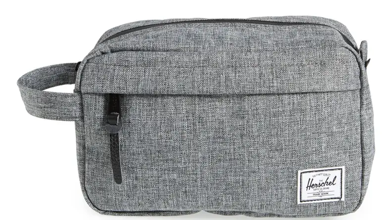 This compact toiletry bag is ideal for travelers.