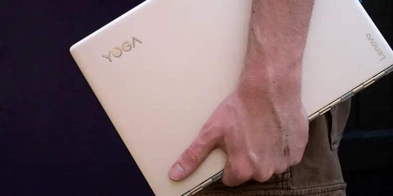 Lenovo Yoga 900s In Tow