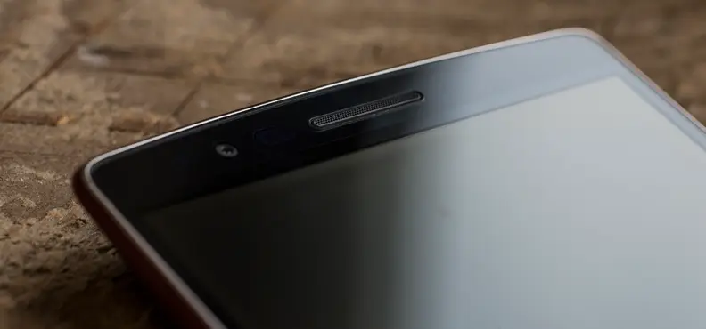 A photograph of the LG G Flex 2's earpiece and sensors.