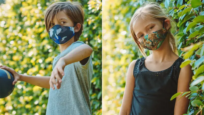 A quick-drying mask crafted from spandex.