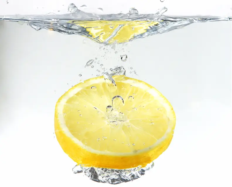 Lemon water is a satisfying, surprisingly healthy addition to the morning routine. [Flickr user "agemo" (CC BY-SA 2.0)]