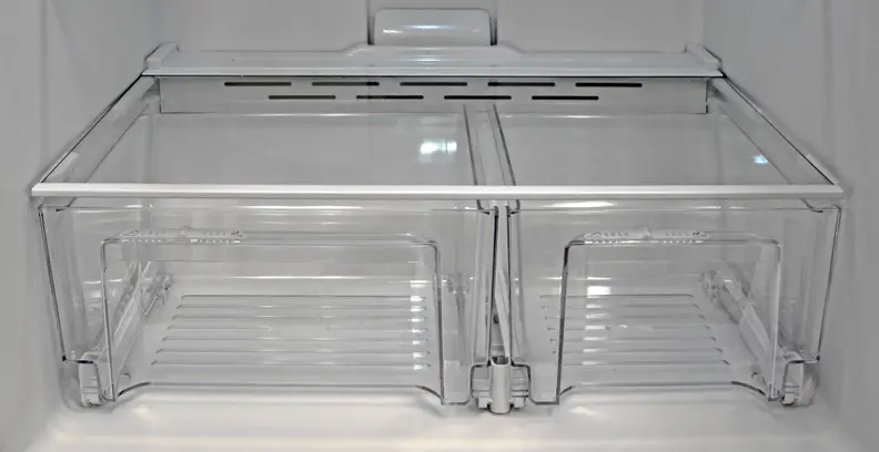 The Whirlpool WRT311FZDM's crispers slide well, but don't do a great job retaining moisture.