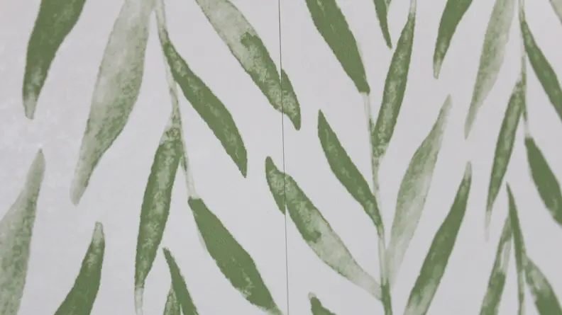 The leaves don't line up perfectly, but you can only tell if you look closely.