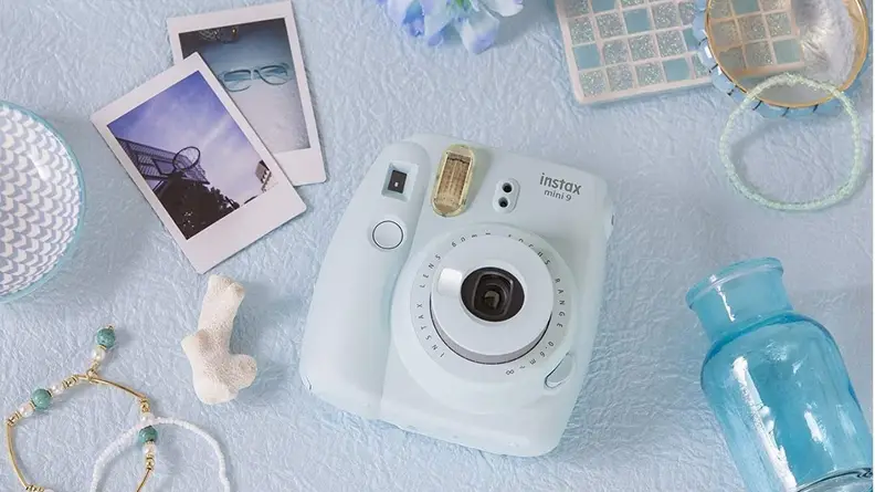 This inexpensive camera prints out photos instantly.