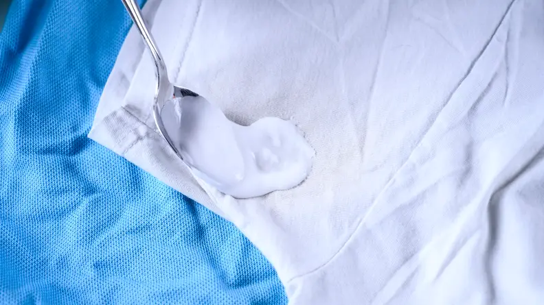 I applied the paste to my pit-stained T-shirt, and let it sit for an hour before tossing the shirt in the wash.