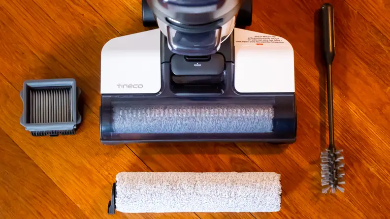 The S3 comes with two brush rolls, filters, a cleaning tool, and the unit itself.