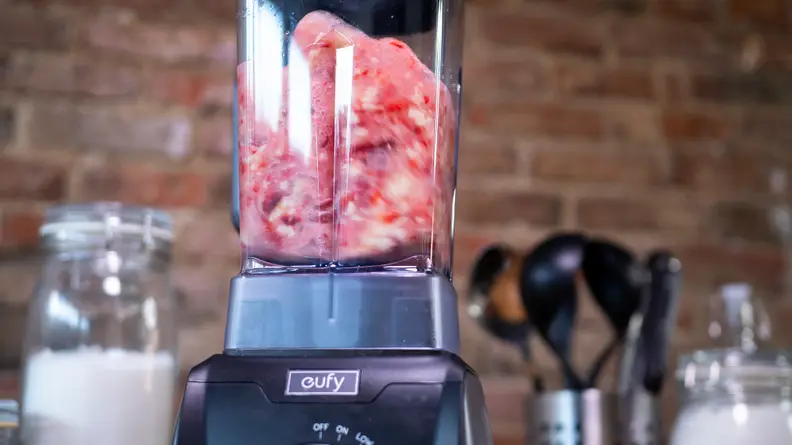Eufy MiracleBlend mixing a smoothie