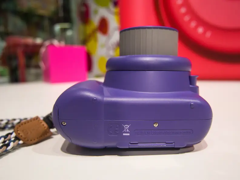 Instax Mini 8 (Grape) – Bottom