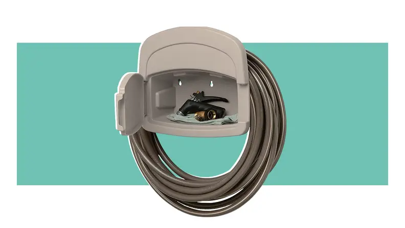 Product shot of the Suncast Deluxe Hangout Hose Holder.