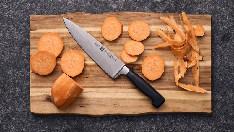 HelloFresh meal and Zwilling knife
