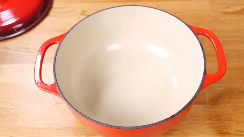 Dutch oven clean