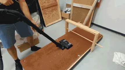 The Shark Vertex going under a wooden bar