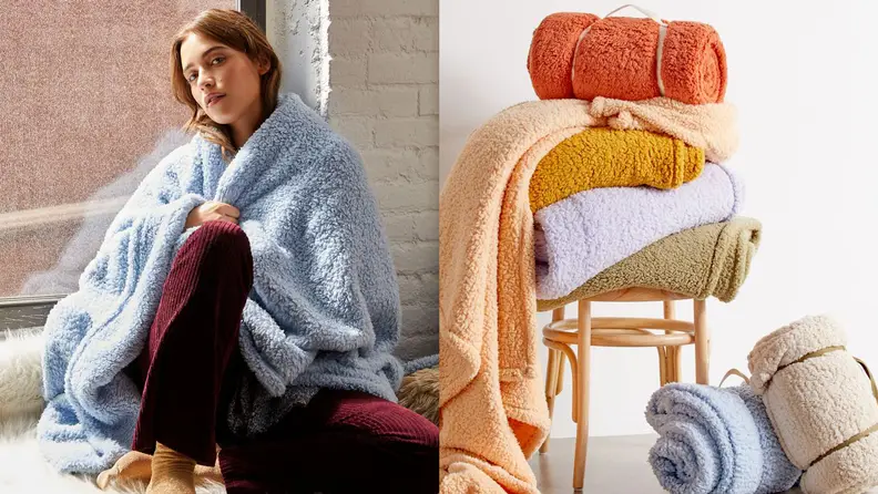 Amped Fleece Throw Blanket