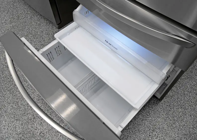 Three drawers give you assorted storage options in the LG LMXS30776S's freezer.