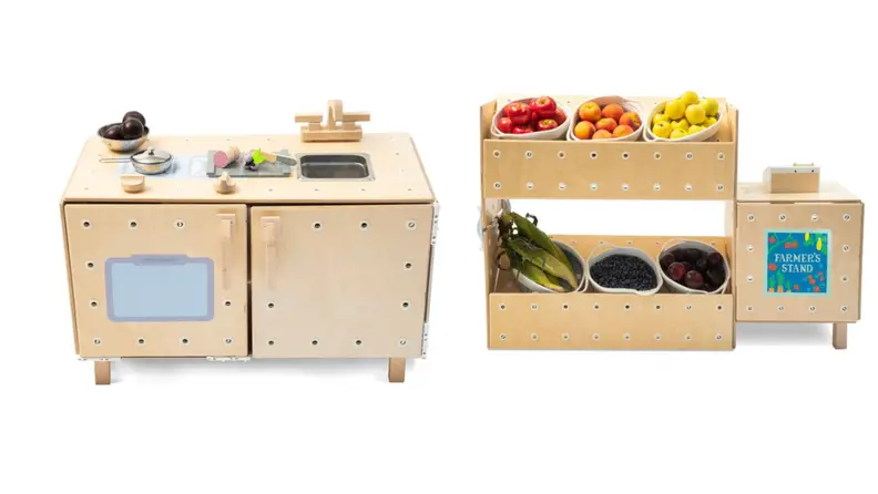 Two Wundernooks, a kitchen and a grocery.