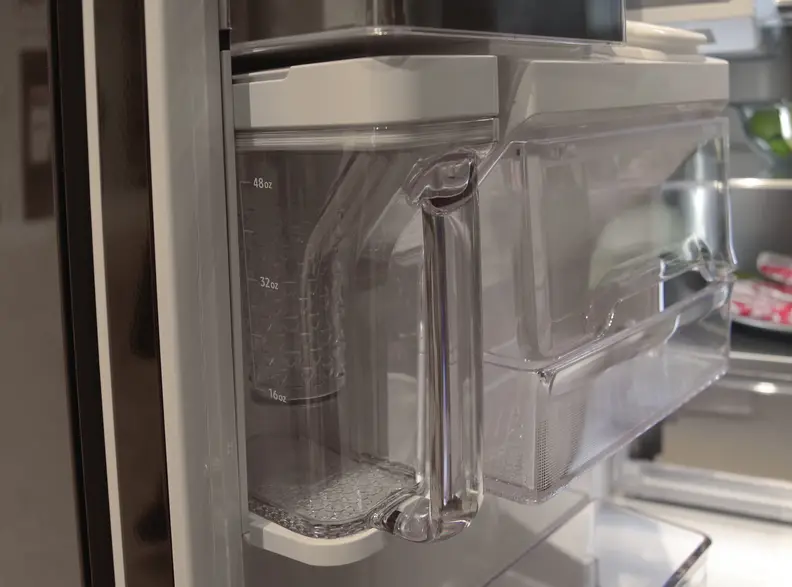 Samsung's in-door refrigerator auto-refill water pitcher