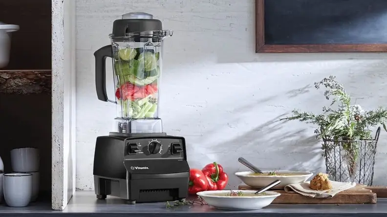 This powerful blender can heat up ingredients on its own.