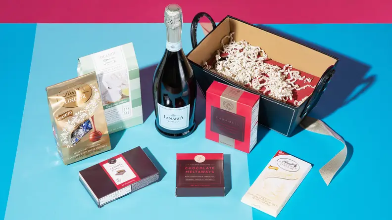 Items in a Gourmet Gift Basket