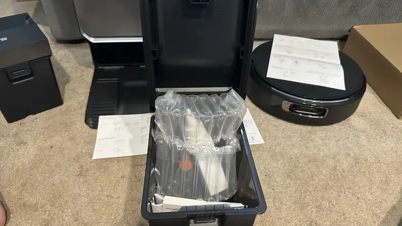 Cleaning solution inside water tank