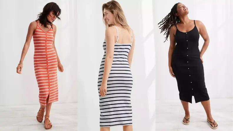 You'll be comfortable all day in this chic ribbed dress.