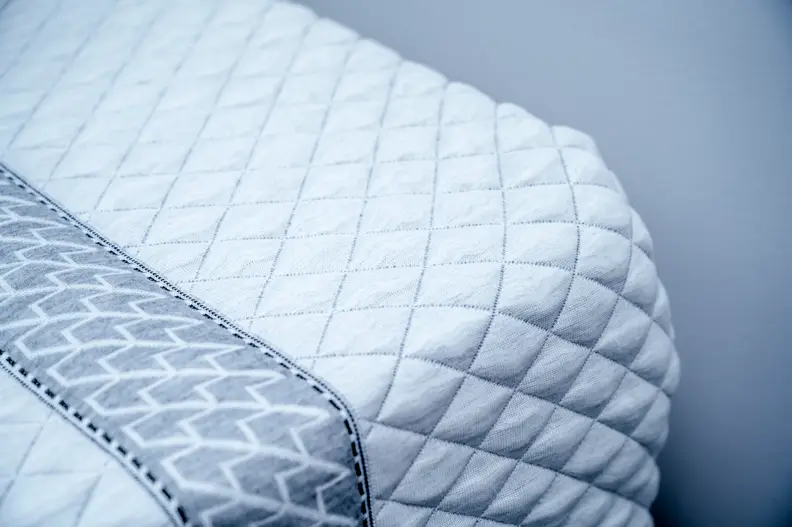 the end of the leesa mattress with a different colored detail
