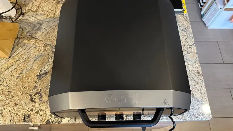Top view of the Ooni Volt 12 pizza oven.