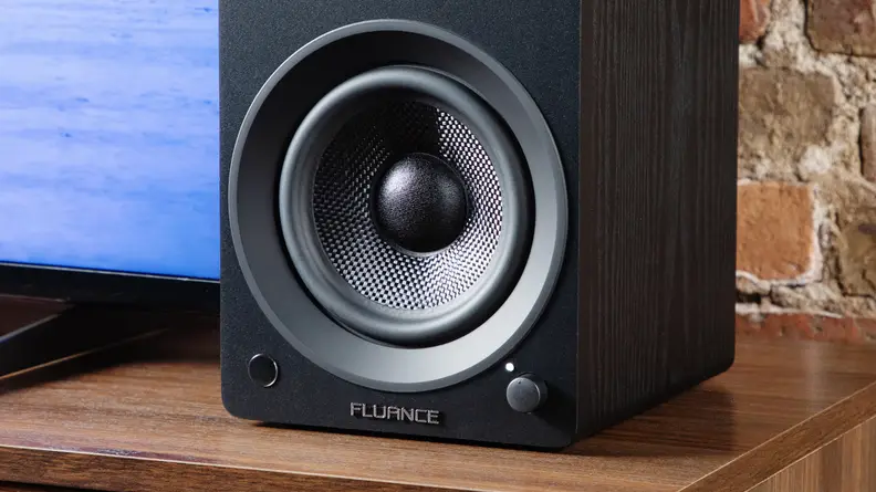 Fluance Ai41 Powered Speakers: Big Sound at a Bargain-Basement