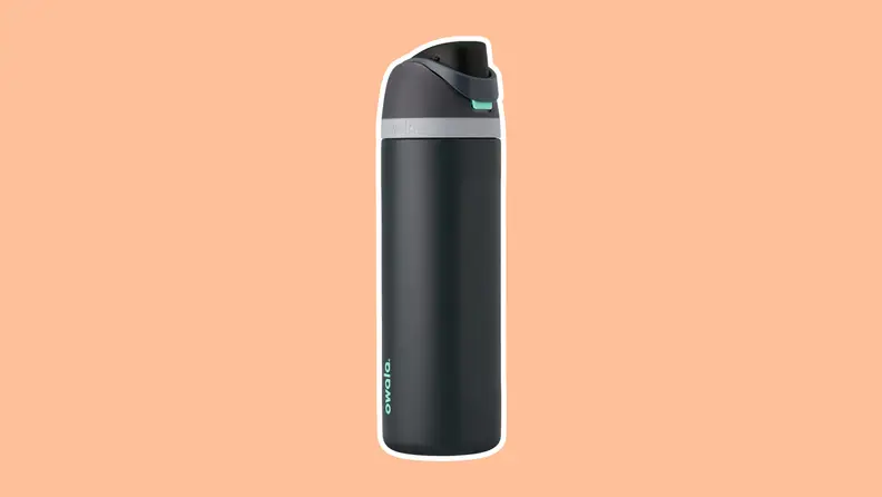 The Owala’s FreeSip Insulated Stainless Steel Water Bottle in black.